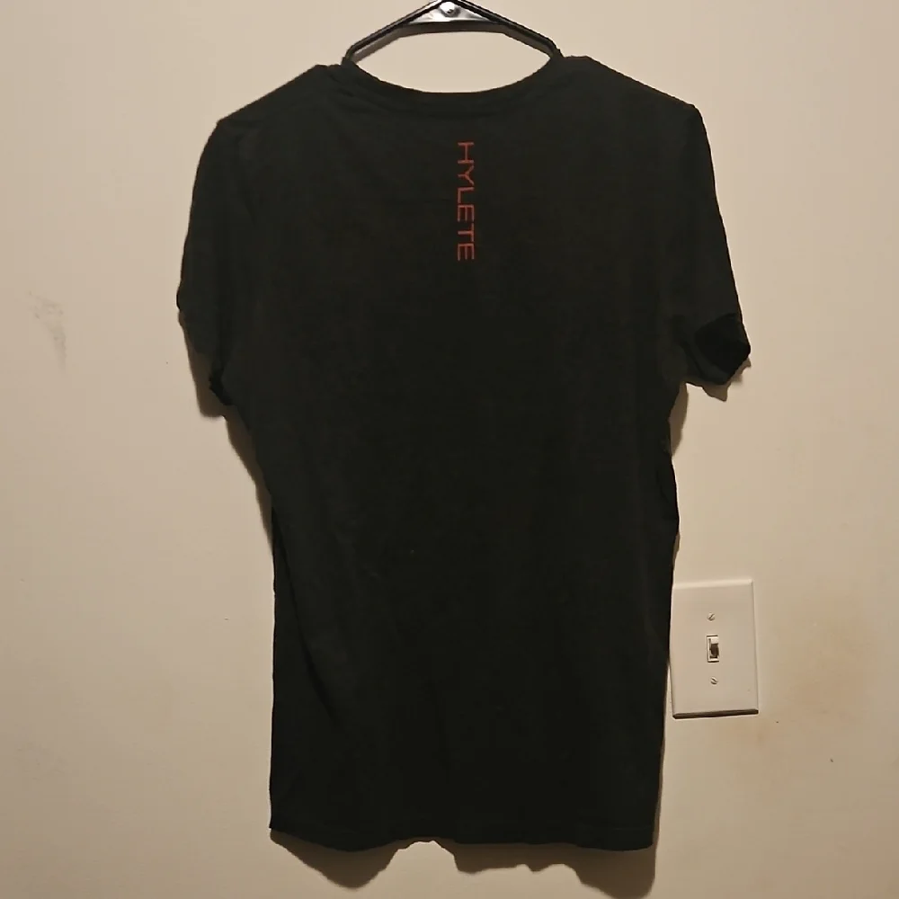 Hylete Black Tee with Red Geometric Design - Picture 2 of 2